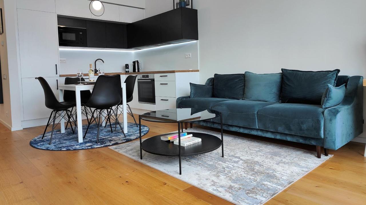 Beautiful 1 - Bedroom Apartment In Downtown Bratysława Zewnętrze zdjęcie