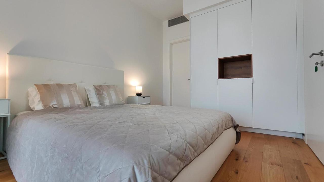 Beautiful 1 - Bedroom Apartment In Downtown Bratysława Zewnętrze zdjęcie